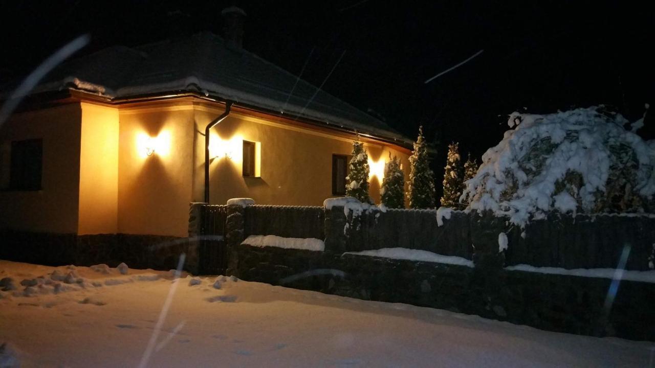 Casa Alex Villa Valiug Luaran gambar