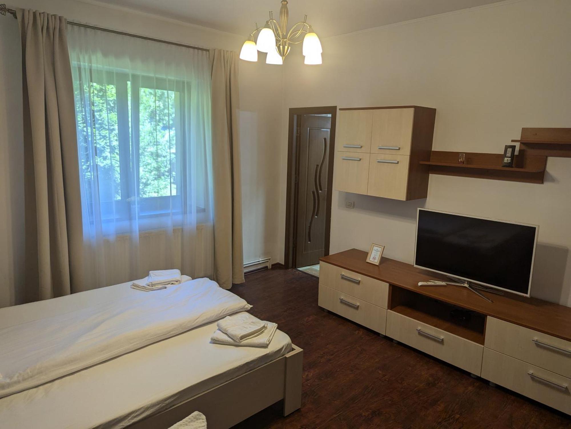 Casa Alex Villa Valiug Luaran gambar